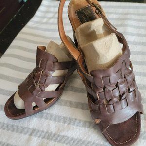 Clarks Artisan Brown Leather Sandals
